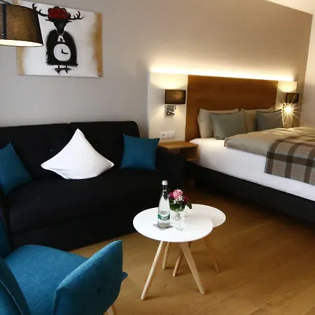 מלון Gaestezimmer Kamino