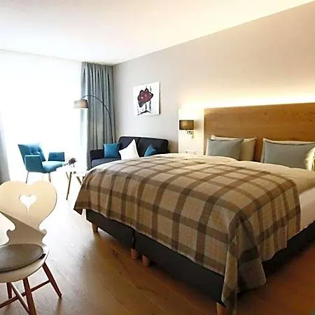 Gaestezimmer Kamino Hotel 3*