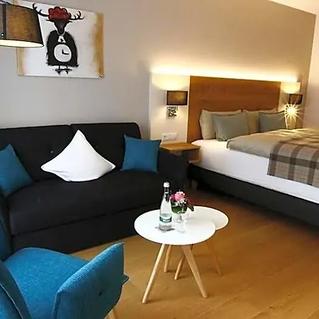 Gaestezimmer Kamino Hotel Häusern