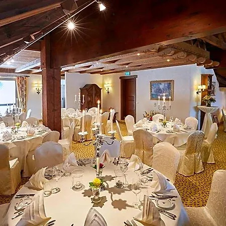 Gaestezimmer Kamino Hotel Häusern