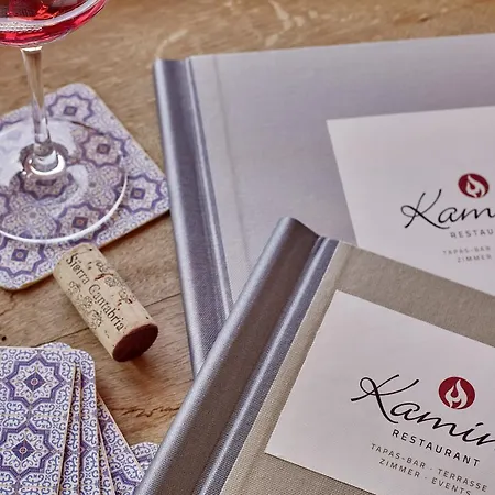 מלון Gaestezimmer Kamino 3*